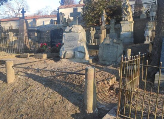 Pomyślnie zakończono prace renowacyjne na Cmentarzu Bernardyńskim w Wilnie