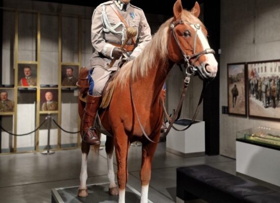 Andrzej Poczobut odwiedził Muzeum Bitwy Warszawskiej 1920 roku w Ossowie